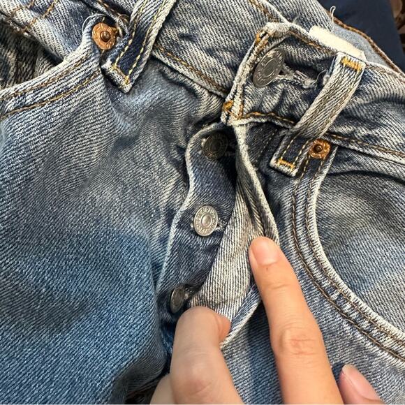 Levi's 501 Y2K Vintage Straight Leg Jeans Light Wash - Picture 10 of 15